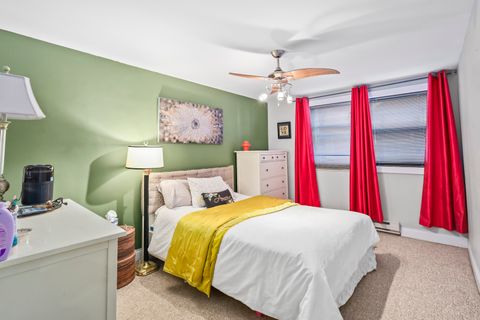 Tiny photo for 2626 W Catalpa Avenue #21, Chicago, IL 60625 (MLS # 12485583)