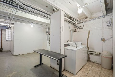 Tiny photo for 2626 W Catalpa Avenue #21, Chicago, IL 60625 (MLS # 12485583)