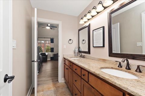 Tiny photo for Frankfort, IL 60423 (MLS # 12510397)