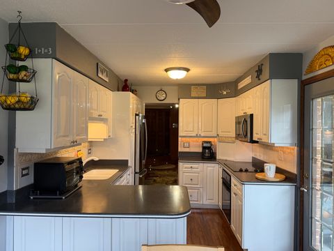 Tiny photo for 7624 W Arquilla Drive #1A, Palos Heights, IL 60463 (MLS # 12546157)