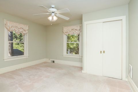 Tiny photo for 1513 E Grove Street, Bloomington, IL 61701 (MLS # 12503073)