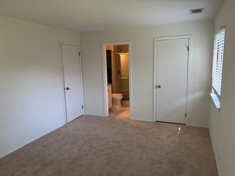 Tiny photo for 1327 WILLIAMSBURG Drive #D2, Schaumburg, IL 60193 (MLS # 12660569)