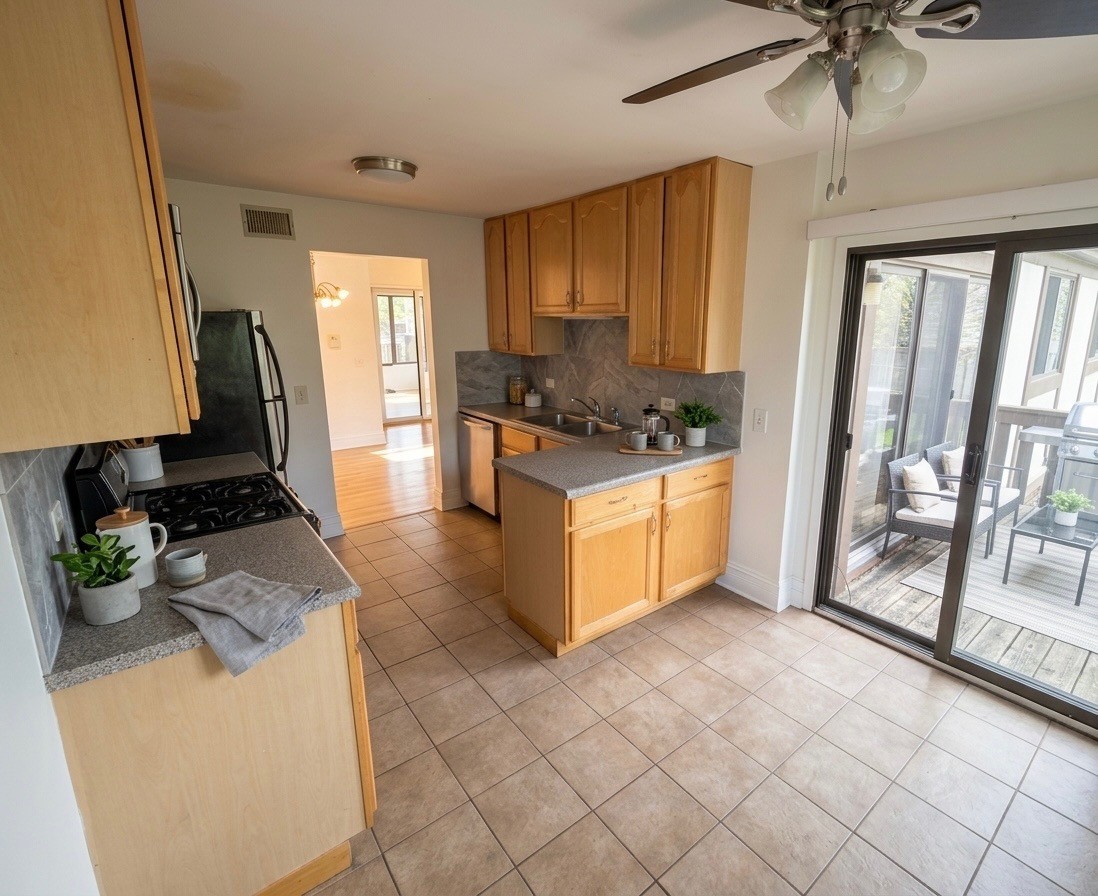 Properties 2 1327 WILLIAMSBURG Drive D2