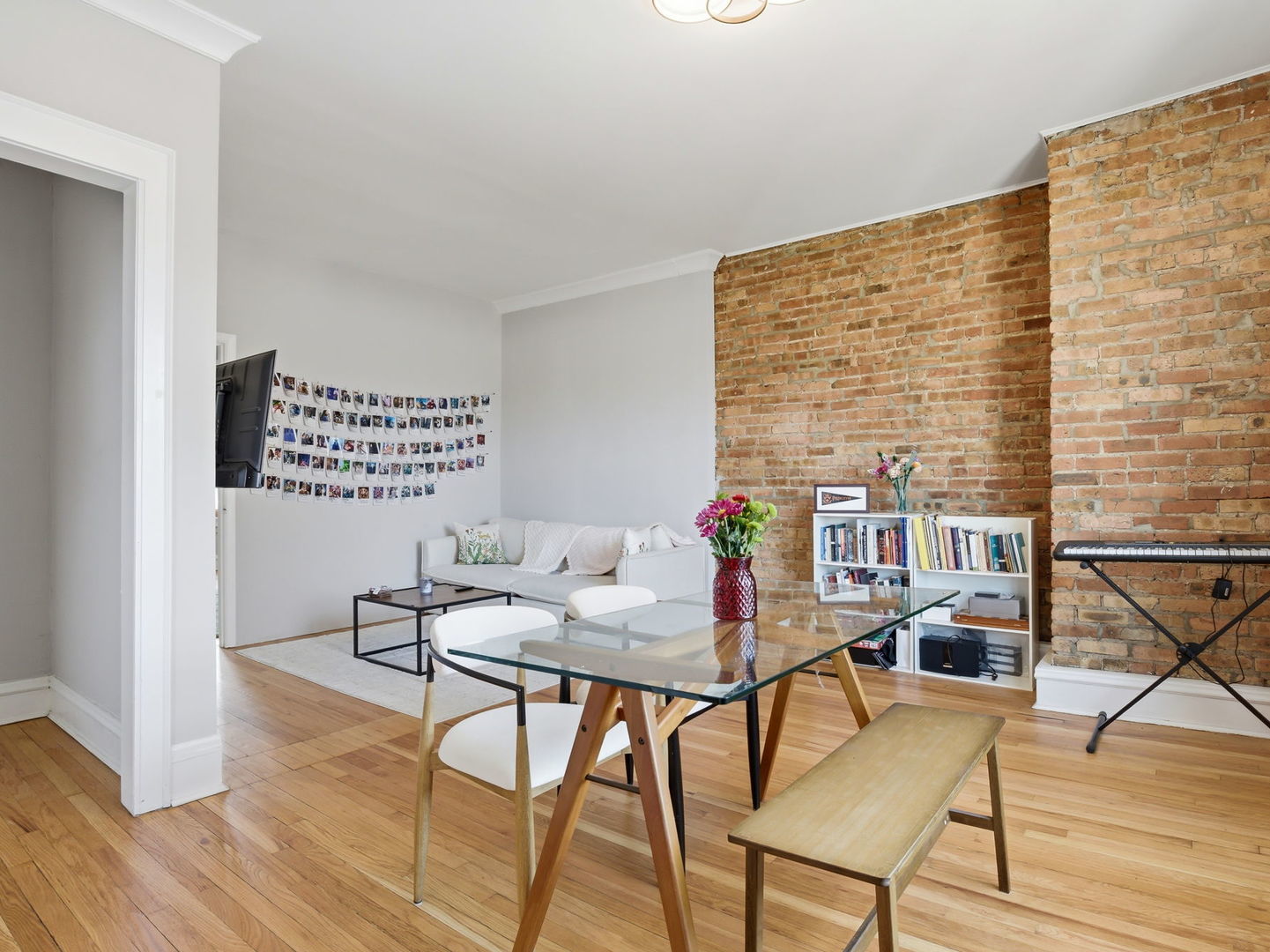 5464 S woodlawn Avenue 3W