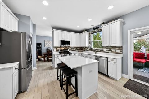 Tiny photo for 147 Reston Lane, Gilberts, IL 60136 (MLS # 12619912)