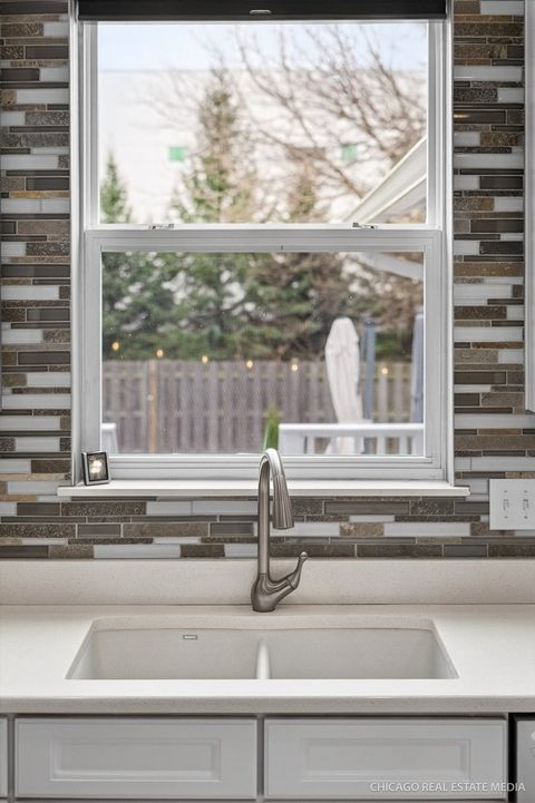 Tiny photo for 147 Reston Lane, Gilberts, IL 60136 (MLS # 12619912)