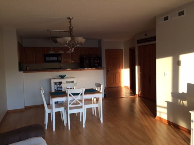 6559 W George Street 218