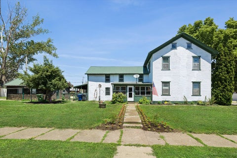 Tiny photo for 2202 McKinley Street, Clinton, IA 52732 (MLS # 12668353)
