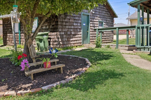 Tiny photo for 2202 McKinley Street, Clinton, IA 52732 (MLS # 12668353)
