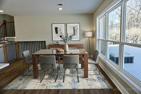 Tiny photo for 2018 E Ivy Lane, Mount Prospect, IL 60056 (MLS # 12555309)