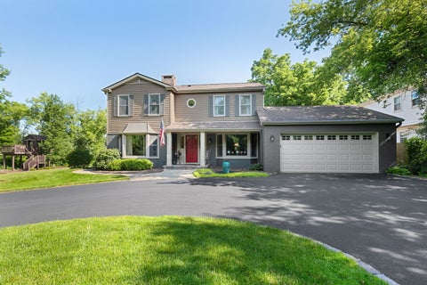 Photo of 502 W Witchwood Lane, Lake Bluff, IL 60044 (MLS # 12705358)