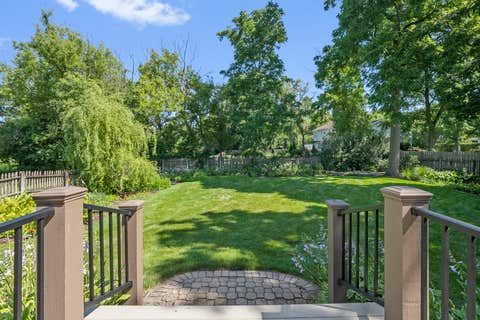 Tiny photo for 502 W Witchwood Lane, Lake Bluff, IL 60044 (MLS # 12705358)