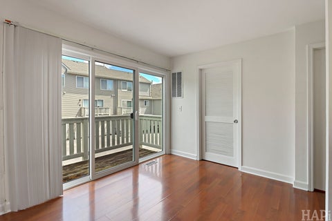 Tiny photo for 847 Essex Circle, Grayslake, IL 60030 (MLS # 12689846)