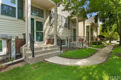 Tiny photo for 847 Essex Circle, Grayslake, IL 60030 (MLS # 12689846)