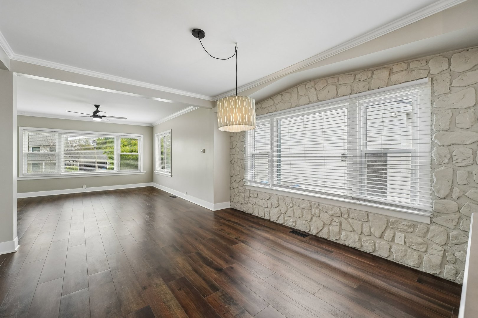 272 N Willow Road