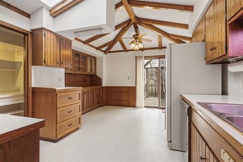 Tiny photo for 1204 Timber Ridge Court, Normal, IL 61761 (MLS # 12602996)