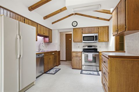 Tiny photo for 1204 Timber Ridge Court, Normal, IL 61761 (MLS # 12602996)