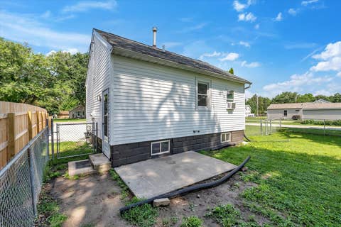 Tiny photo for 3224 40th Street, Moline, IL 61265 (MLS # 12697994)