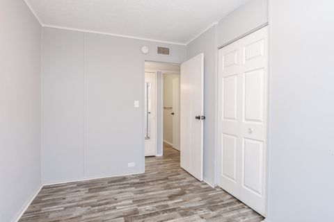 Tiny photo for 334 E Baker Street, Bloomington, IL 61701 (MLS # 12541252)