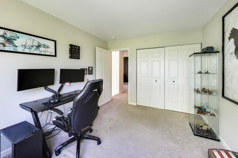 Tiny photo for 107 Welwyn Street, Lake Bluff, IL 60044 (MLS # 12685184)