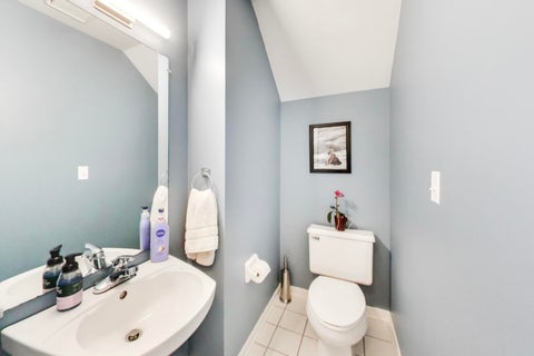 Tiny photo for 107 Welwyn Street, Lake Bluff, IL 60044 (MLS # 12685184)