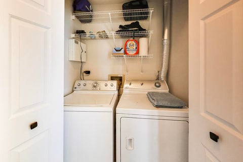 Tiny photo for 107 Welwyn Street, Lake Bluff, IL 60044 (MLS # 12685184)