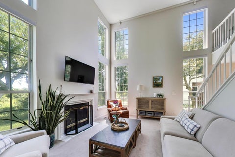 Tiny photo for 107 Welwyn Street, Lake Bluff, IL 60044 (MLS # 12685184)