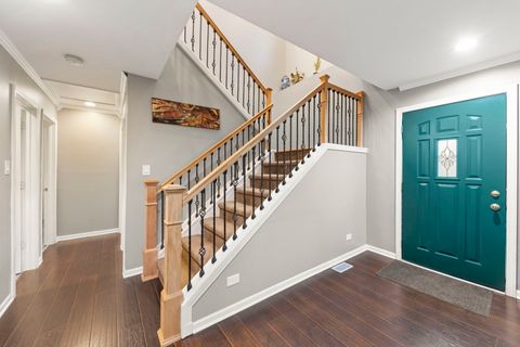 Tiny photo for 6017 Birmingham Street, Chicago Ridge, IL 60415 (MLS # 12522205)