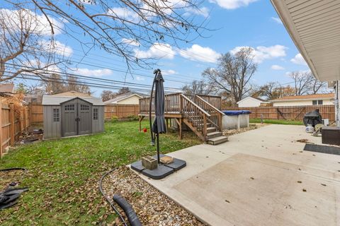 Tiny photo for 6017 Birmingham Street, Chicago Ridge, IL 60415 (MLS # 12522205)