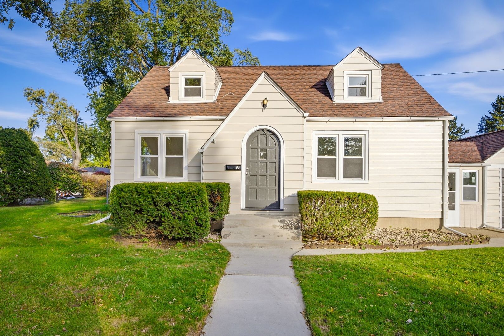 3 S South Elgin Boulevard
