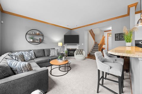 Tiny photo for 245 Garden Drive, Elgin, IL 60124 (MLS # 12499781)