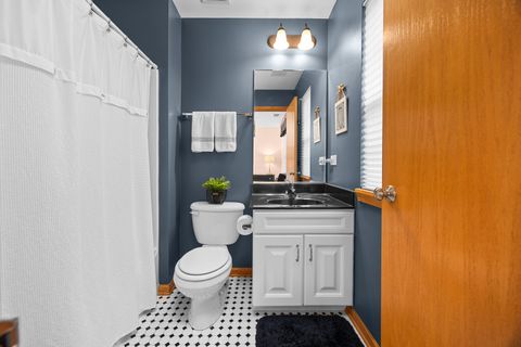 Tiny photo for 245 Garden Drive, Elgin, IL 60124 (MLS # 12499781)