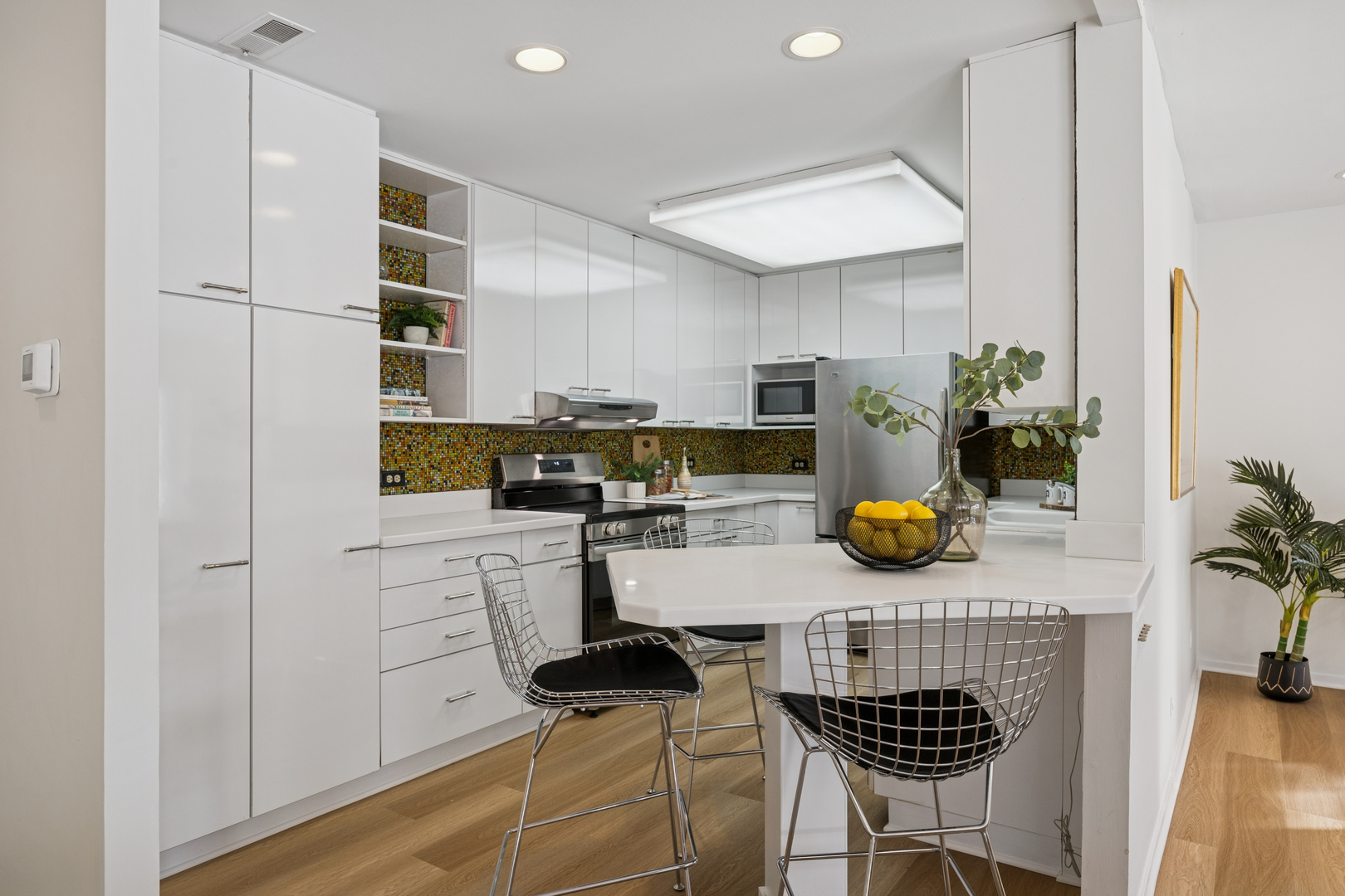 3030 Pheasant Creek Drive 102