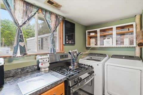 Tiny photo for 28616 W Benjamin Avenue, Spring Grove, IL 60081 (MLS # 12682718)