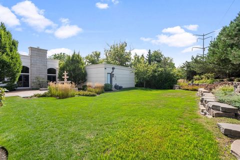 Tiny photo for 1380 Rosemary Lane, Northbrook, IL 60062 (MLS # 12455060)