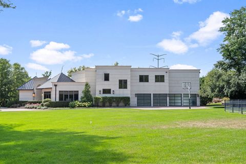 Tiny photo for 1380 Rosemary Lane, Northbrook, IL 60062 (MLS # 12455060)