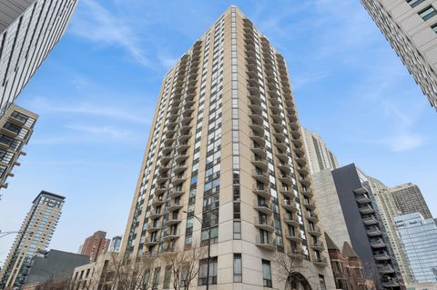 Photo of 70 W Huron Street #1804, Chicago, IL 60654 (MLS # 12572812)