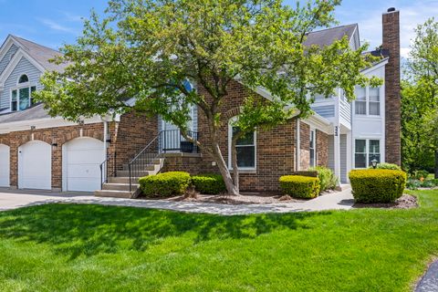 Photo of 324 Satinwood Court N, Buffalo Grove, IL 60089 (MLS # 12647731)