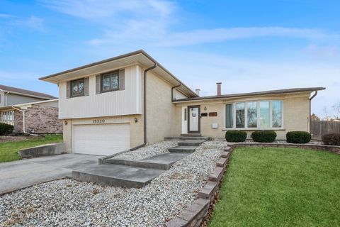 A home in Oak Forest