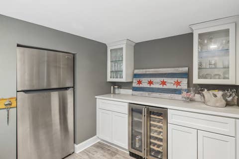 Tiny photo for 1204 Parliament Court, Libertyville, IL 60048 (MLS # 12681063)