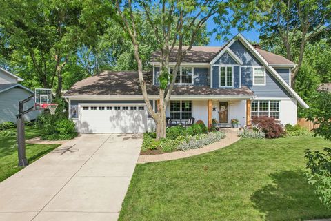 Tiny photo for 1204 Parliament Court, Libertyville, IL 60048 (MLS # 12681063)