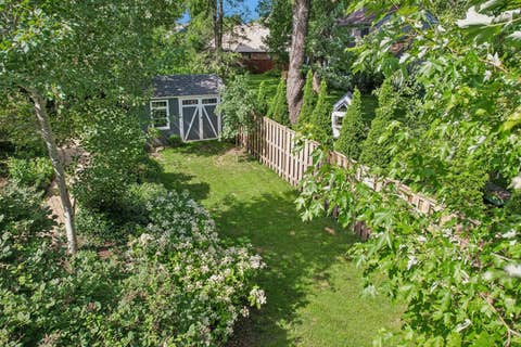 Tiny photo for 1204 Parliament Court, Libertyville, IL 60048 (MLS # 12681063)