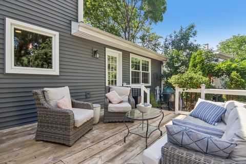 Tiny photo for 1204 Parliament Court, Libertyville, IL 60048 (MLS # 12681063)