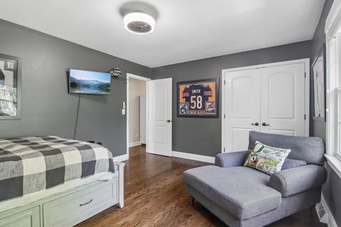 Tiny photo for 1204 Parliament Court, Libertyville, IL 60048 (MLS # 12681063)