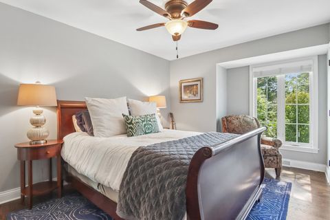 Tiny photo for 1204 Parliament Court, Libertyville, IL 60048 (MLS # 12681063)