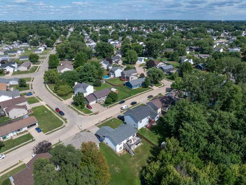 Tiny photo for 6526 Silvercreek Drive, Davenport, IA 52806 (MLS # 12709796)