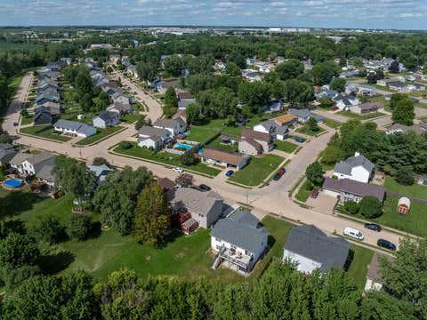 Tiny photo for 6526 Silvercreek Drive, Davenport, IA 52806 (MLS # 12709796)