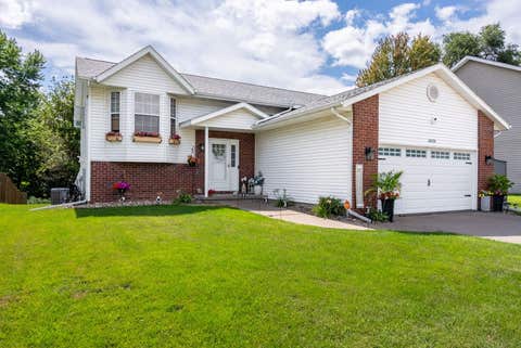 Tiny photo for 6526 Silvercreek Drive, Davenport, IA 52806 (MLS # 12709796)