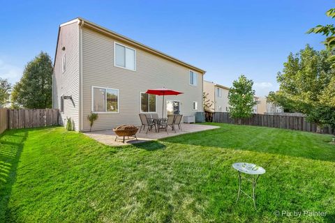 Tiny photo for 905 Shelter Island Lane, Pingree Grove, IL 60140 (MLS # 12488758)