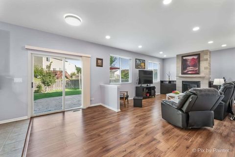 Tiny photo for 905 Shelter Island Lane, Pingree Grove, IL 60140 (MLS # 12488758)